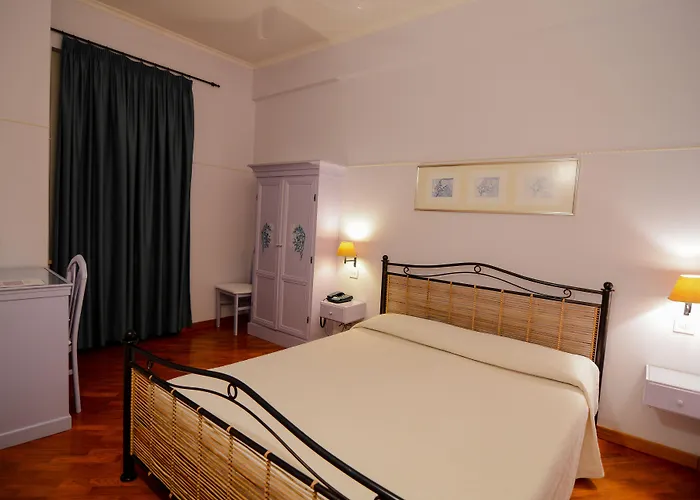 Lilium Boutique Hotel 3*